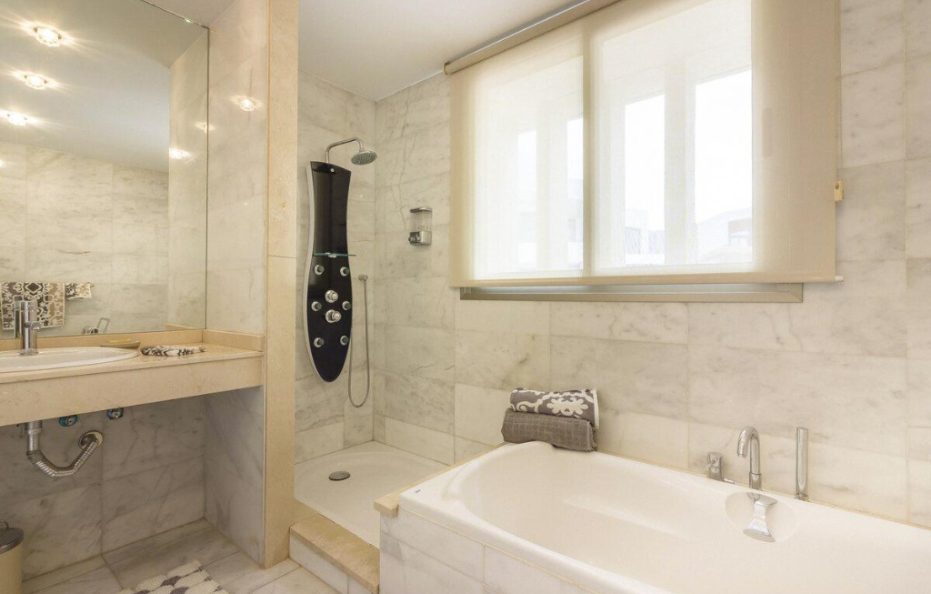 Villa Brisa, Adeje – Modern Seaview Retreat in Tenerife