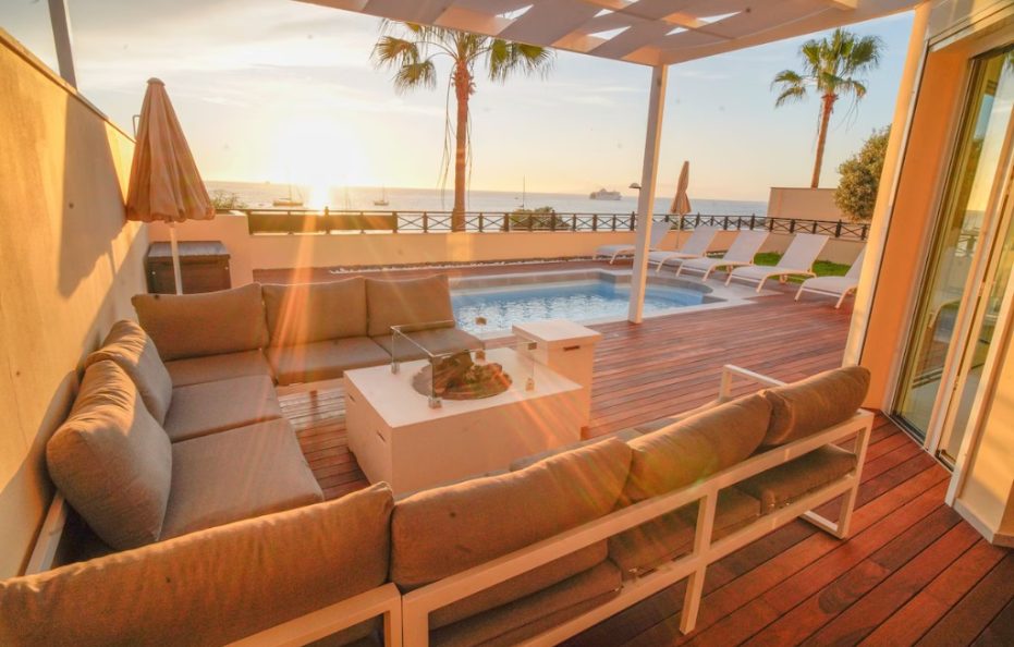 Villa Artemio in Los Cristianos, Tenerife – 4 bedrooms Seafront