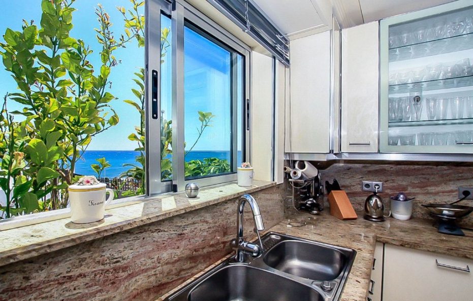 Villa Alvaro – 4-Bedroom Villa with Ocean Views in San Agustin Gran Canaria