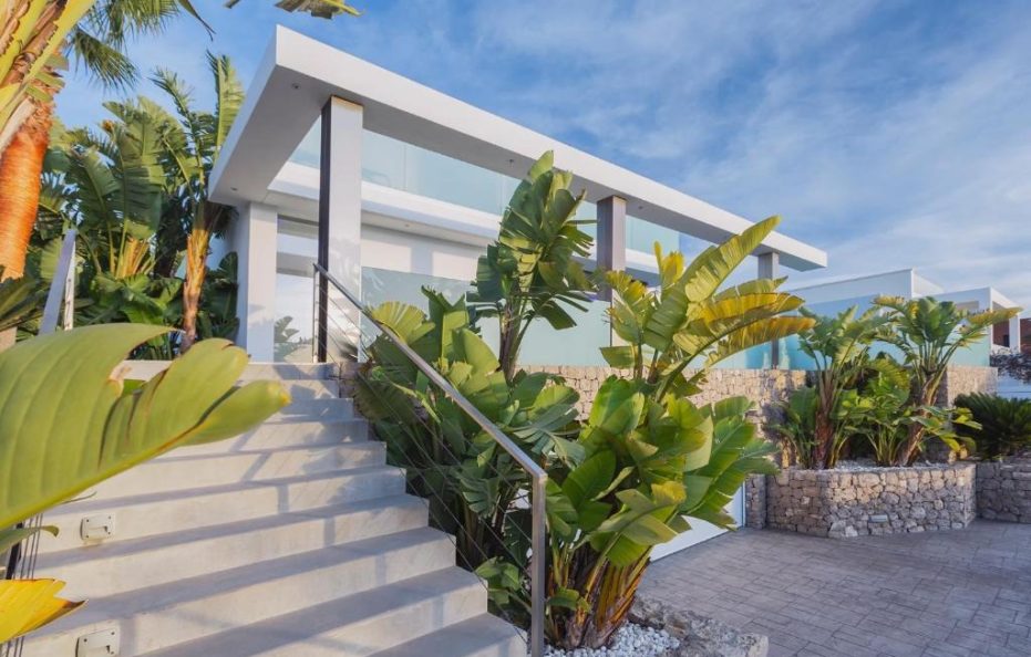 Villa Corazon in Talamanca, Ibiza – Modern Retreat with Pool and Gym