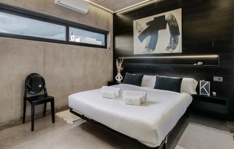 Villa Mar Sereno, Adeje – Heated Infinity Pool and Panoramic Sea Views