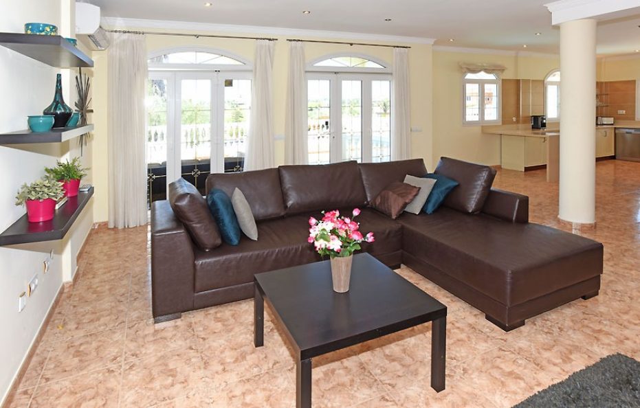 Villa Angela in Gran Canaria – Modern Oasis with Ocean Views