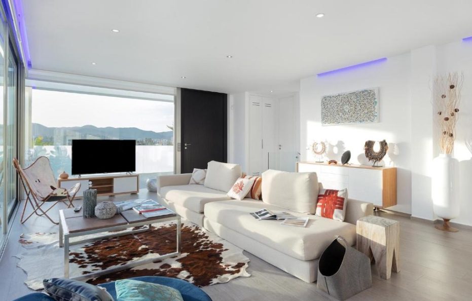 Villa Corazon in Talamanca, Ibiza – Modern Retreat with Pool and Gym