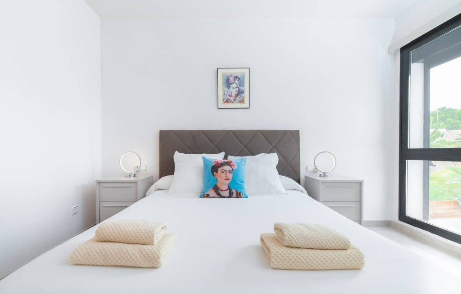 Casa Mar Serena, San Antonio Bay – Modern Pool Villa Near the Sea