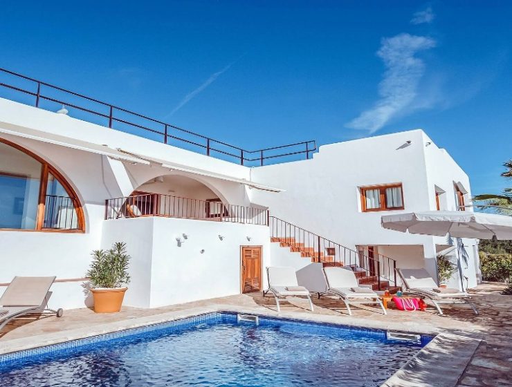 Villa Trinidadia – Luxurious 4 Bedroom with Pool in Can Besso, Ibiza