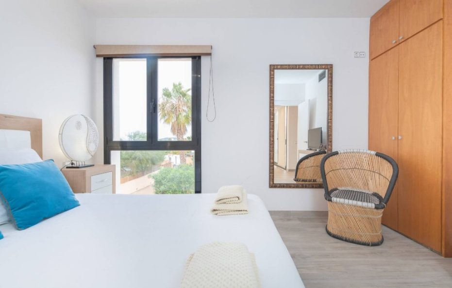 Casa Mar Serena, San Antonio Bay – Modern Pool Villa Near the Sea