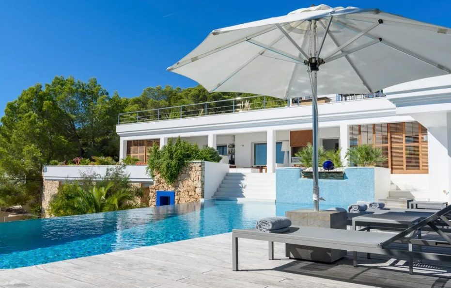 Villa Marlin, Cala Jondal Ibiza – Saltwater Infinity Pool Sea Views