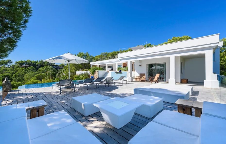 Villa Marlin, Cala Jondal Ibiza – Saltwater Infinity Pool Sea Views