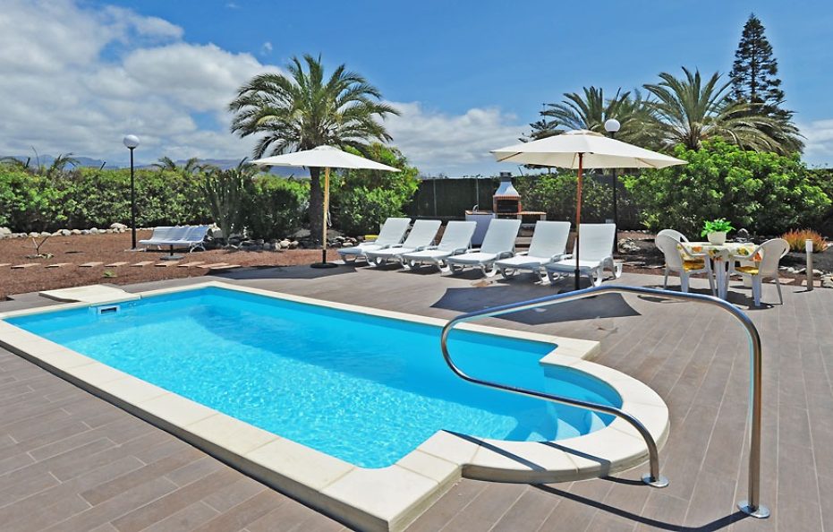 Villa Fidel – 3-Bedroom Retreat with Heated Pool in Maspalomas