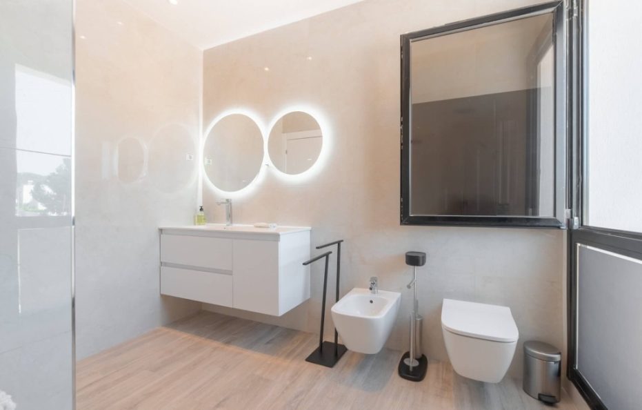 Casa Mar Serena, San Antonio Bay – Modern Pool Villa Near the Sea