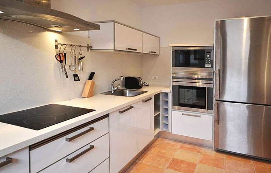 Villa Fernandes 1 – Beachside Luxury with Private Pool in Tenerife