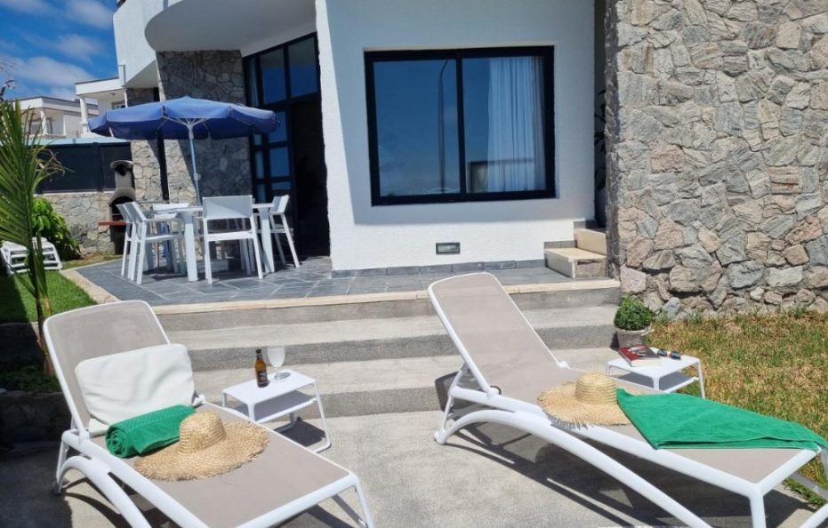 Villa Aranjuez – Luxury 3-Bed Retreat Puerto Rico, Gran Canaria