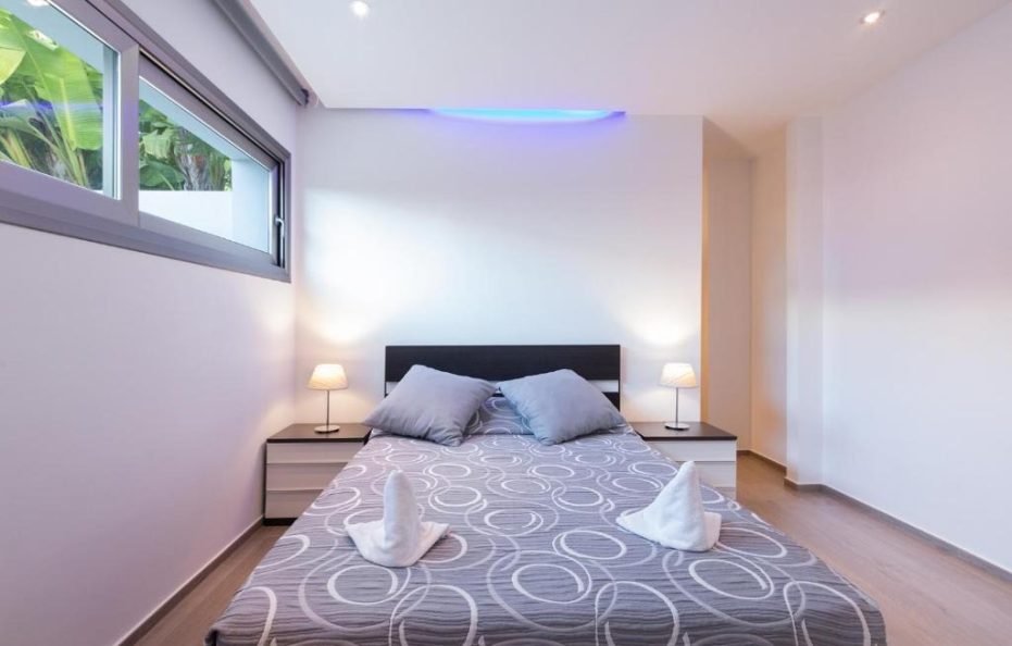 Villa Corazon in Talamanca, Ibiza – Modern Retreat with Pool and Gym