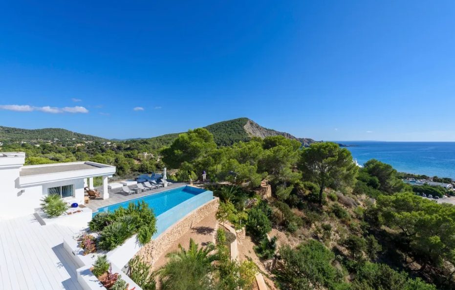 Villa Marlin, Cala Jondal Ibiza – Saltwater Infinity Pool Sea Views