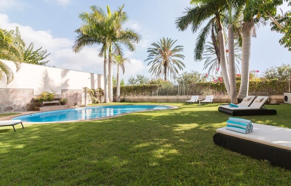 Villa Arcoiriso in Playa de las Americas – Luxury Retreat with Pool