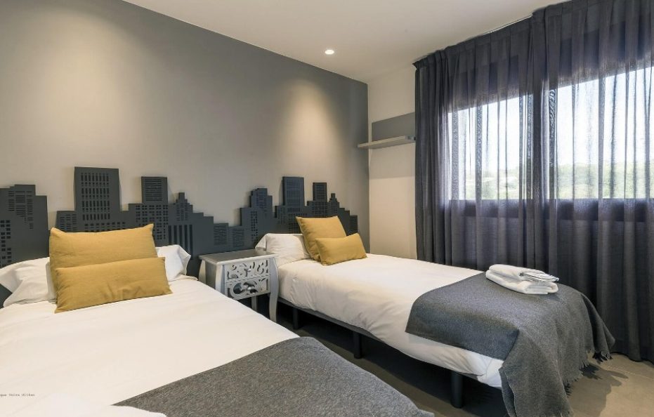 Villa Azul Naciente – 4-Bedroom Retreat near Jesus and Talamanca Beach