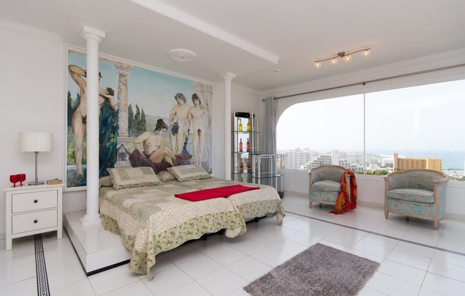 Villa Pardo, Costa Adeje – Heated Pool & Panoramic Sea Views