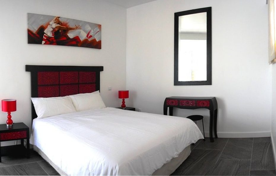 Villa Salazar – Modern 4-Bed Retreat with Stunning Views in Maspalomas