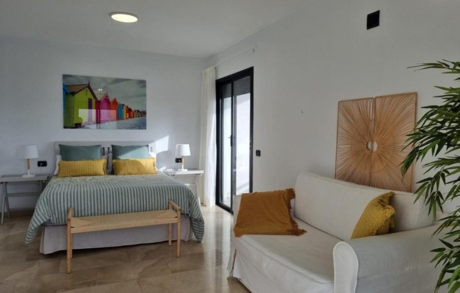 Villa Aranjuez – Luxury 3-Bed Retreat Puerto Rico, Gran Canaria