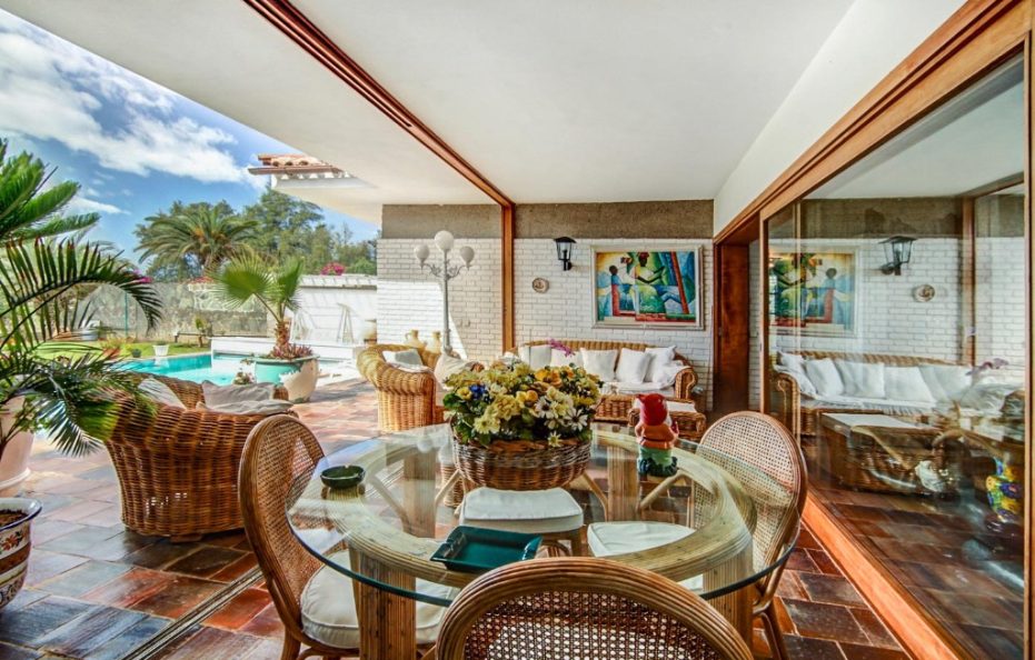 Villa Monteara – Elegant 4-Bedroom Retreat with Pool in Maspalomas