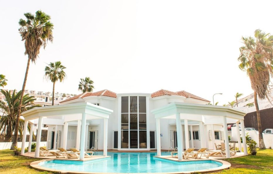 Villa Brisalta, Costa Adeje – Family Villa with Private Pool