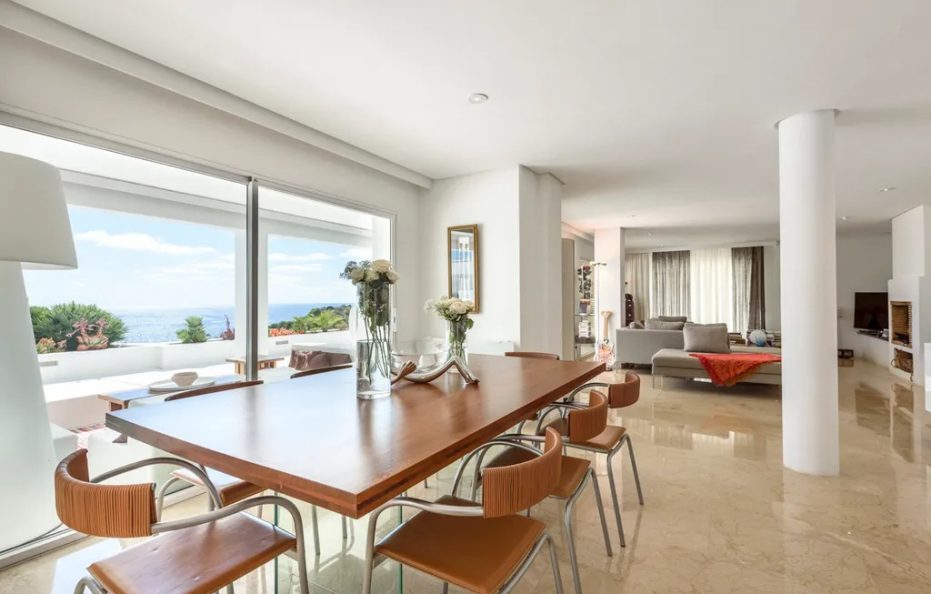 Villa Marlin, Cala Jondal Ibiza – Saltwater Infinity Pool Sea Views