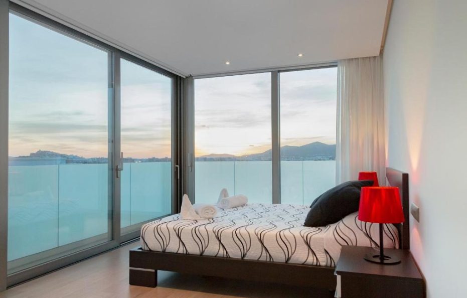 Villa Corazon in Talamanca, Ibiza – Modern Retreat with Pool and Gym