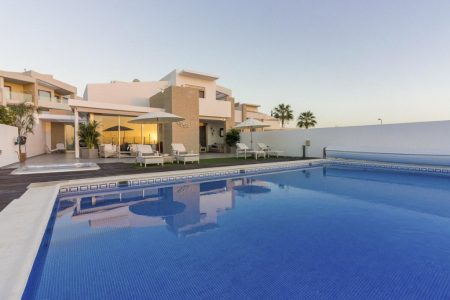 Villa Brisa, Adeje – Modern Seaview Retreat in Tenerife