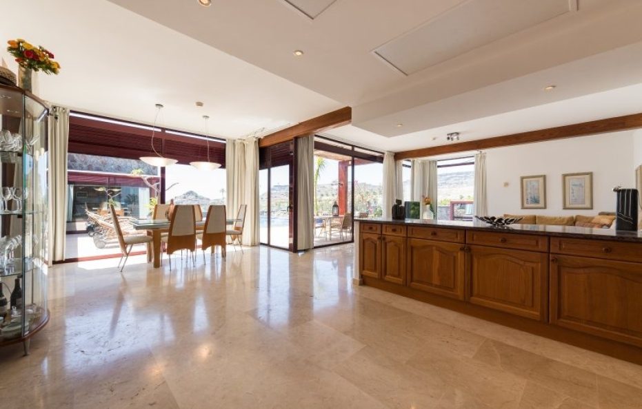 Villa Mallo in Puerto Rico, Las Palmas Luxury Villa with Heated Pool