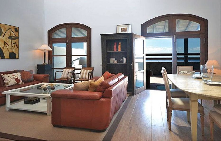 Villa Fernandes 1 – Beachside Luxury with Private Pool in Tenerife