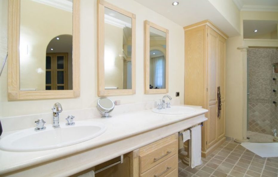 Villa Melania – Luxury Frontline Villa with Ocean Views in Palm Mar