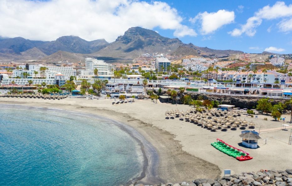 Villa Sol Alegria in Costa Adeje with Heated Pool and Roof Terrace