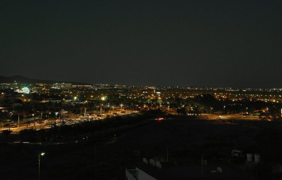 Villa Salazar – Modern 4-Bed Retreat with Stunning Views in Maspalomas