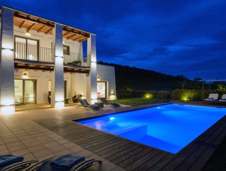 Villa Oasisina, Ibiza – Modern Oasis with Pool and Views