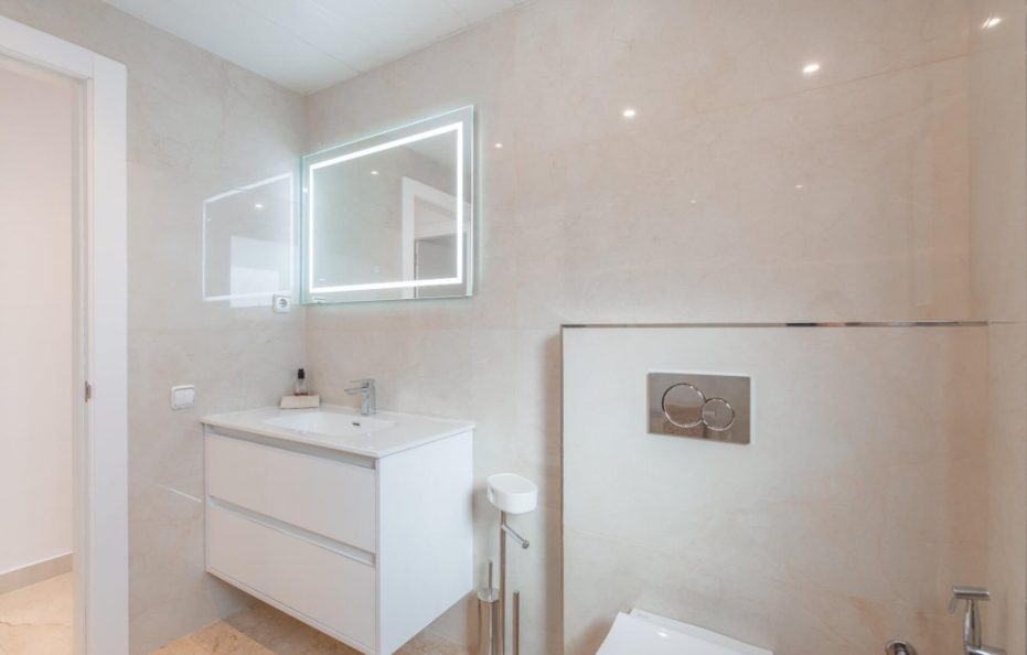 Casa Mar Serena, San Antonio Bay – Modern Pool Villa Near the Sea