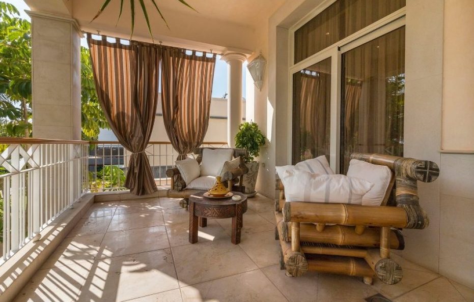 Villa Arcoiriso in Playa de las Americas – Luxury Retreat with Pool