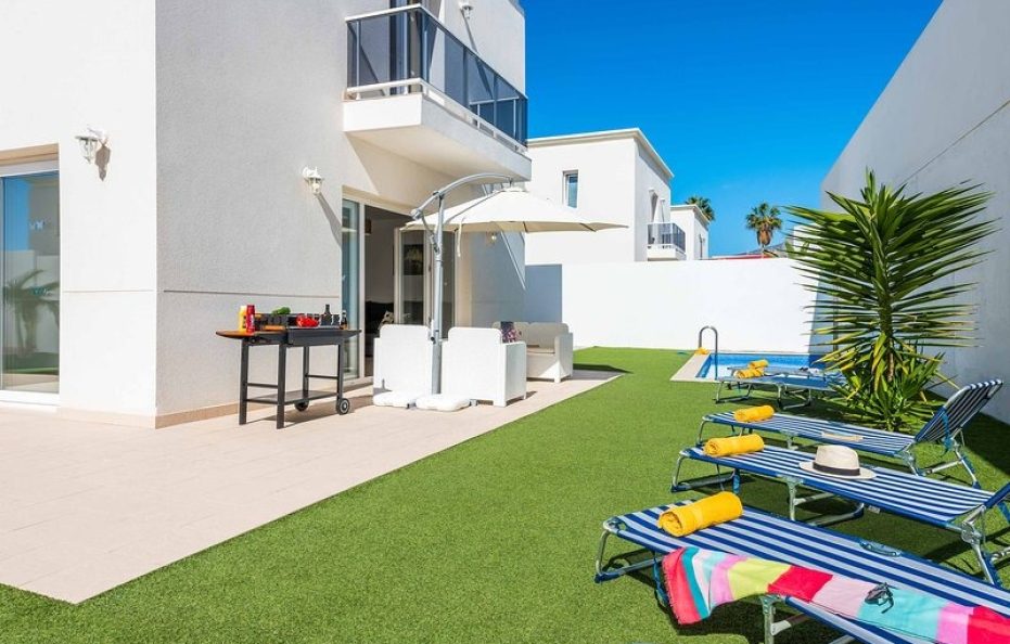 Villa Fastella – Modern 4-Bedroom Oasis in Costa Adeje