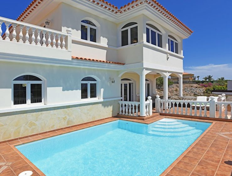 Villa Angela in Gran Canaria – Modern Oasis with Ocean Views