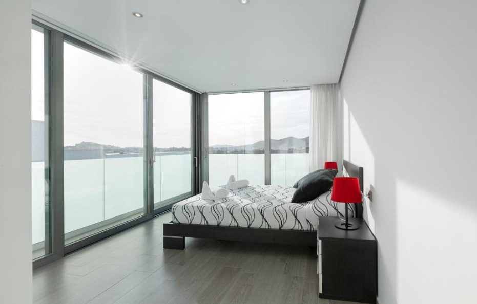 Villa Corazon in Talamanca, Ibiza – Modern Retreat with Pool and Gym