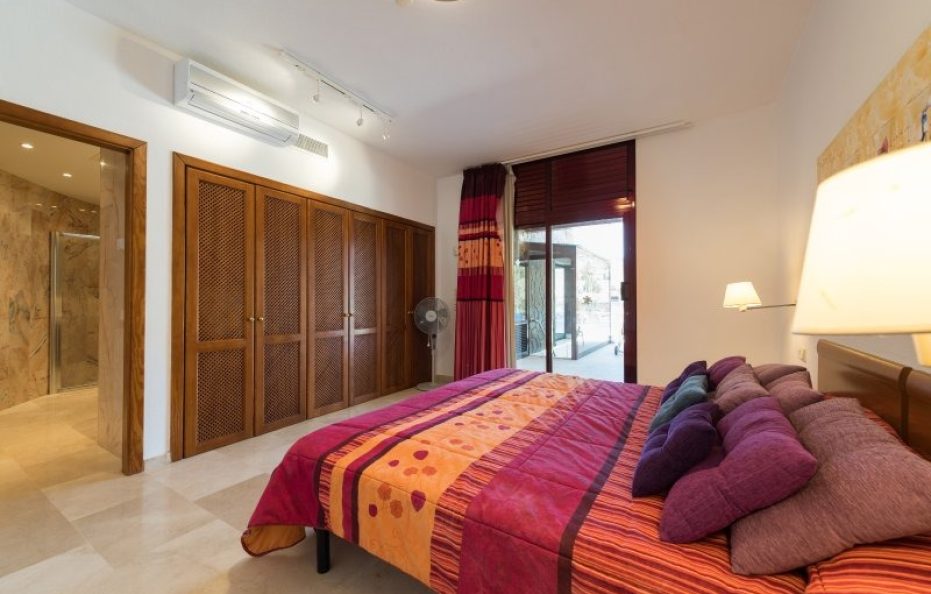 Villa Mallo in Puerto Rico, Las Palmas Luxury Villa with Heated Pool