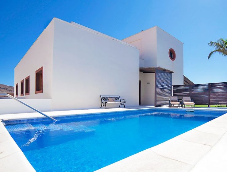 Villa Fernandes 1 – Beachside Luxury with Private Pool in Tenerife