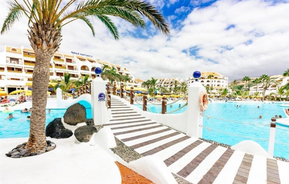 Villa Baldomero in Playa de las Americas – Beachfront Holiday Villa