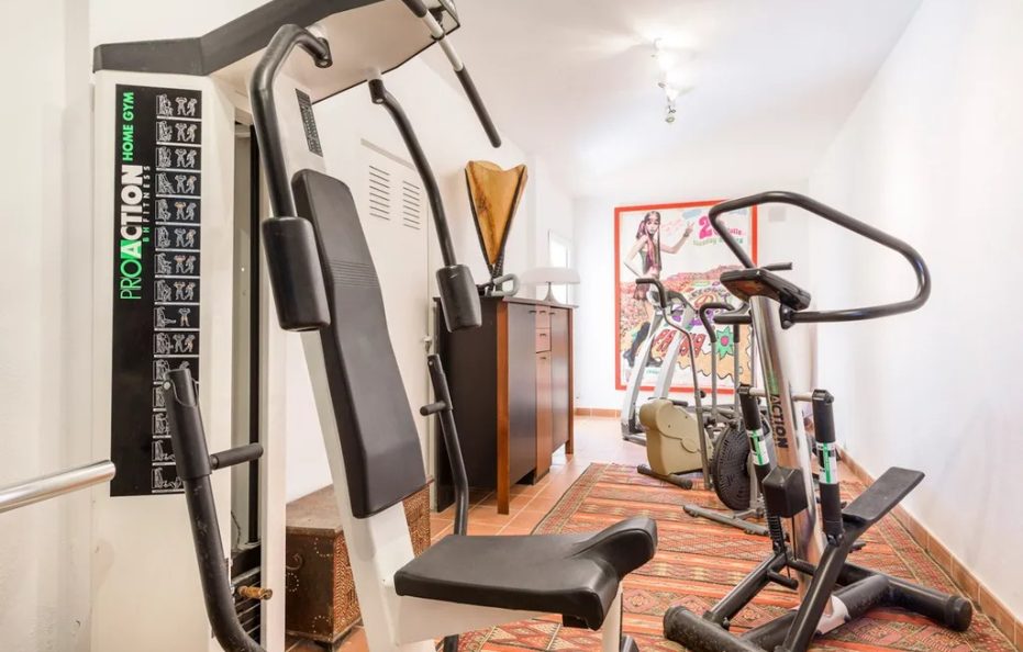 Villa Marlin, Cala Jondal Ibiza – Saltwater Infinity Pool Sea Views