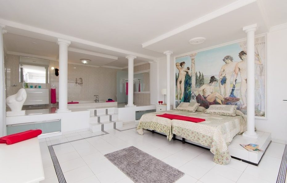 Villa Pardo, Costa Adeje – Heated Pool & Panoramic Sea Views