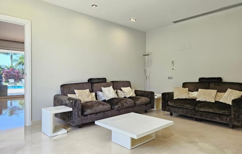 Villa Aura Prive, Costa Adeje – Heated Pool and Luxury Interiors