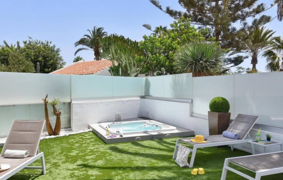 Villa Arancia, Maspalomas – Tranquil Hideaway with Pool & Sea Views