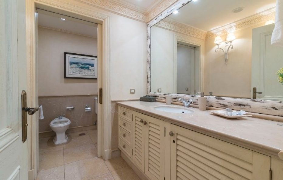 Villa Arcoiriso in Playa de las Americas – Luxury Retreat with Pool