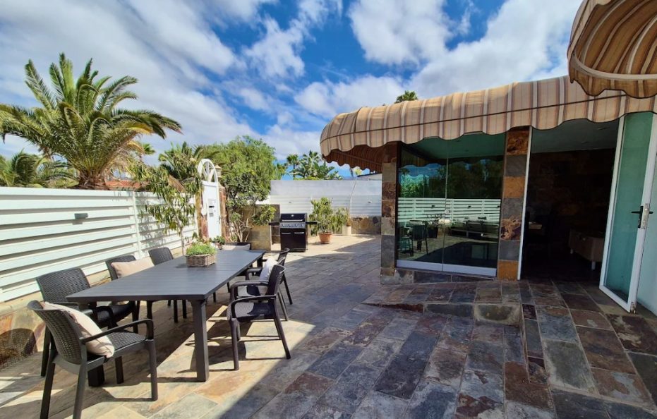 Villa Marisma in Maspalomas – Private Pool and Sunny Terrace Retreat