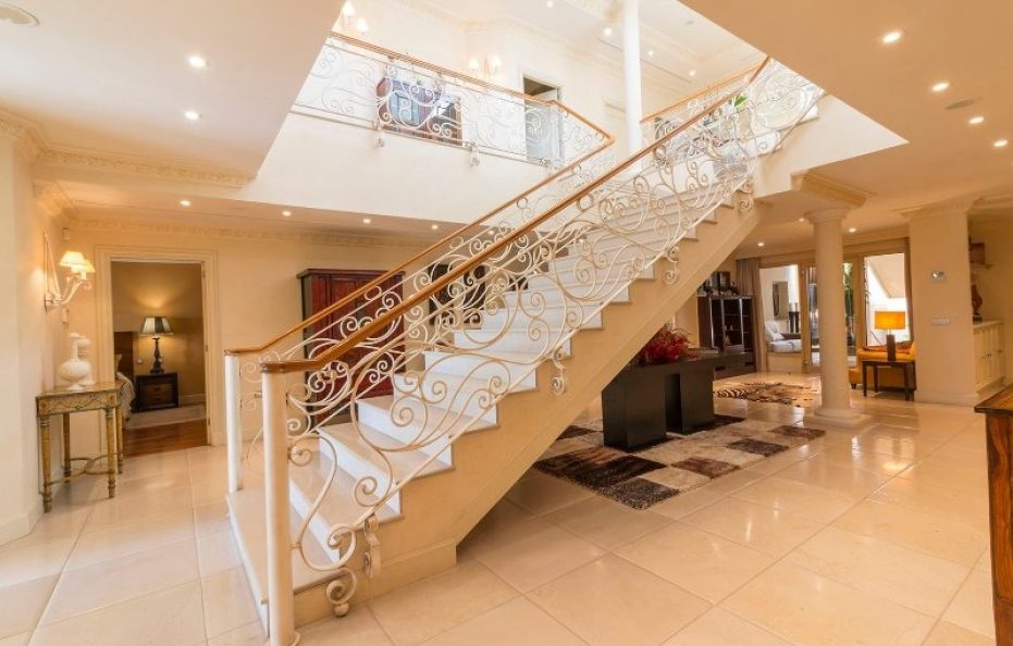 Villa Arcoiriso in Playa de las Americas – Luxury Retreat with Pool