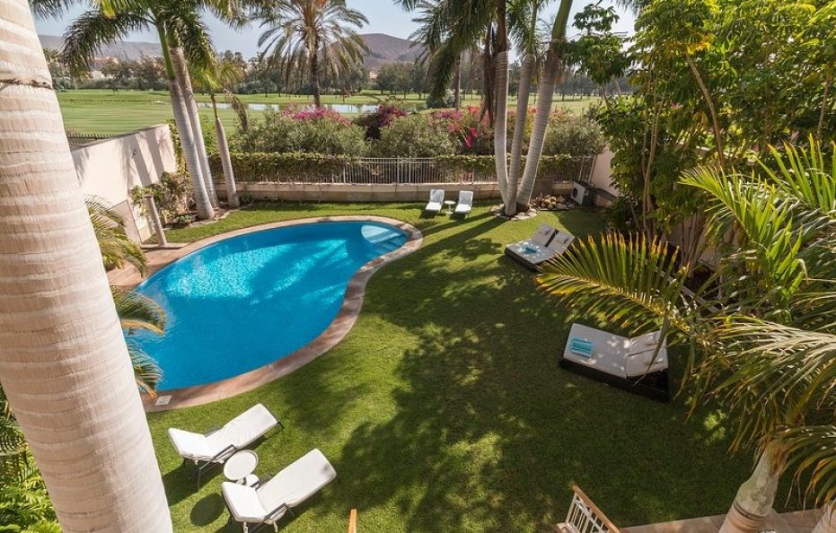 Villa Arcoiriso in Playa de las Americas – Luxury Retreat with Pool